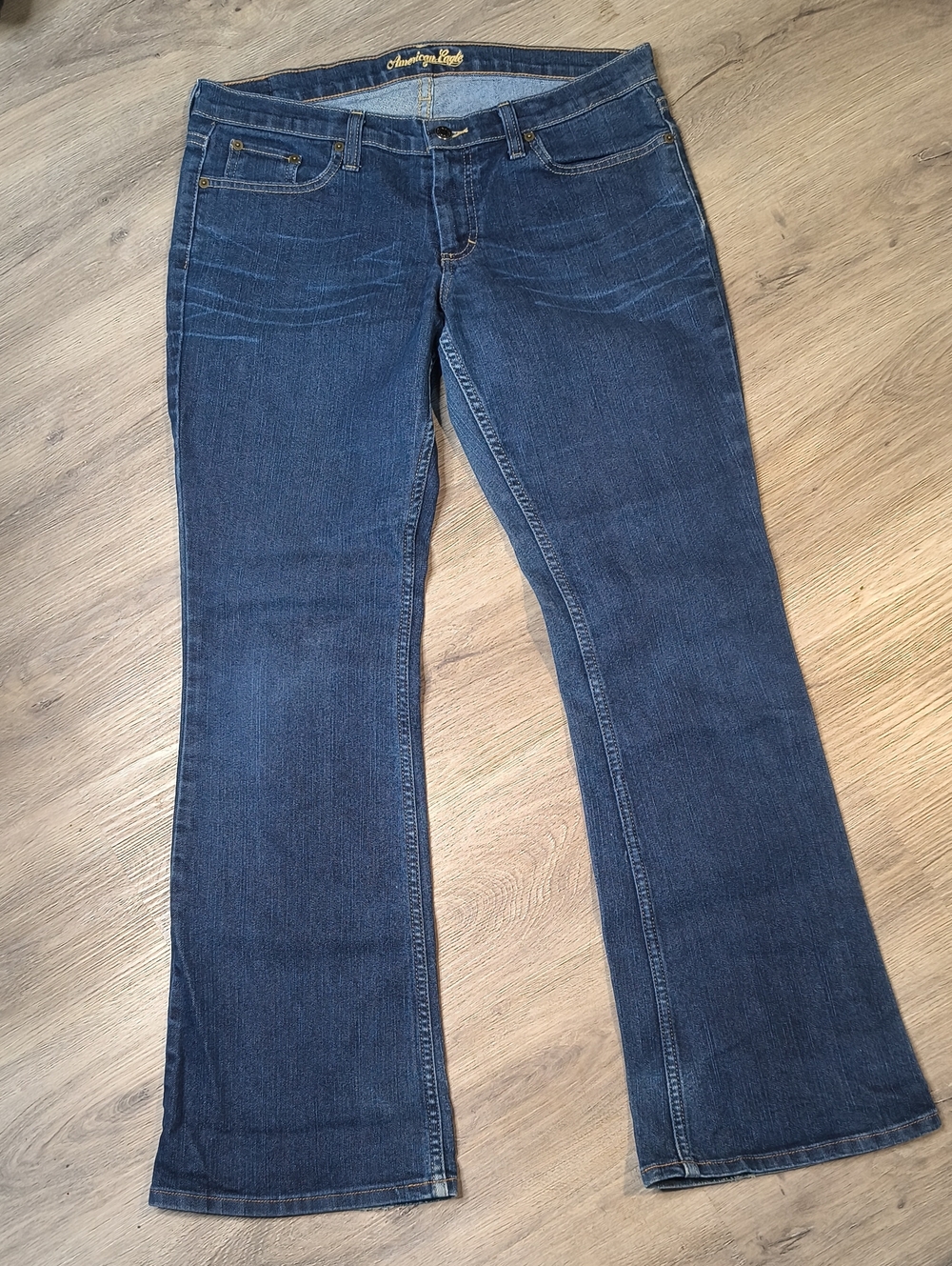 S1136 Skinny Flare w/32" Inseam👖American Eagle Stretch Women's Size 10 Jeans
